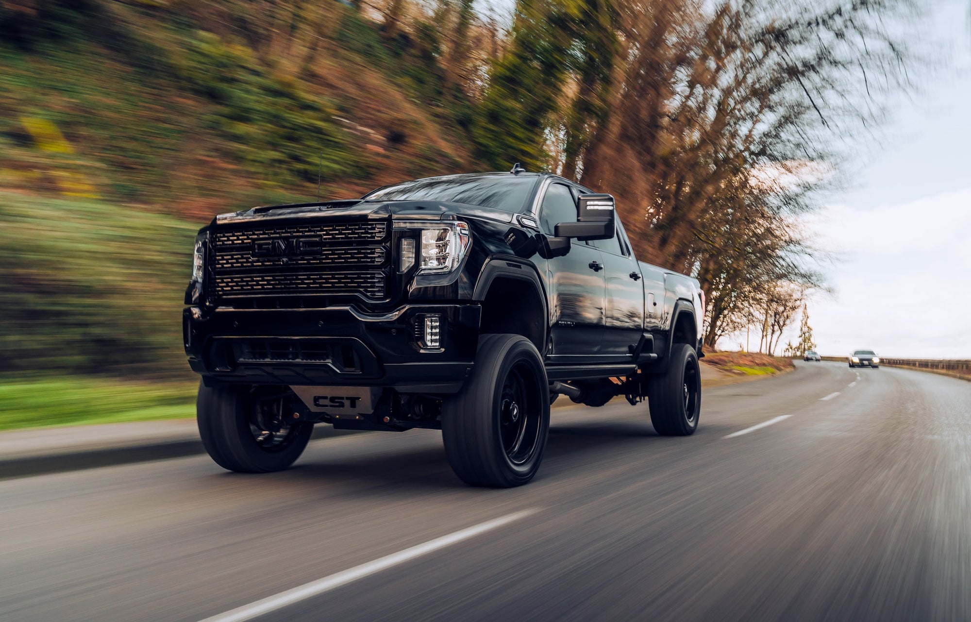 CARS & TRUCKS