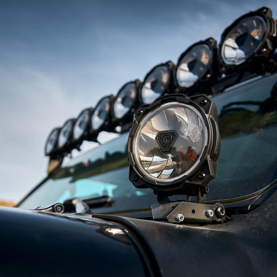 KC HiLiTES 57" Gravity® Titan™ LED Light Bar - 9-Light