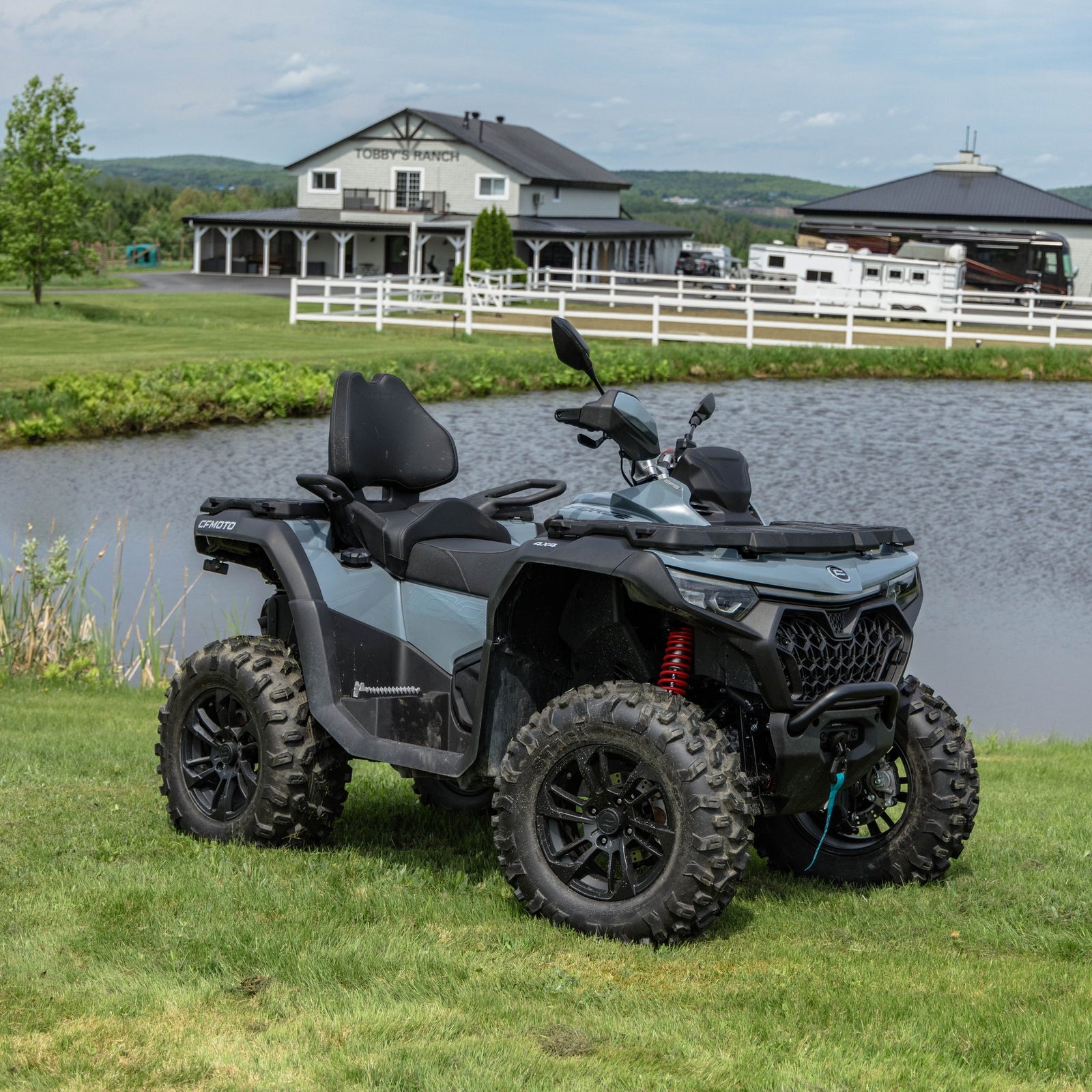 2025 CFMOTO CFORCE 1000 TOURING - Cool Grey - 008643