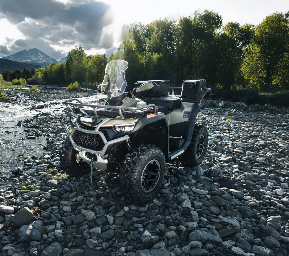CFORCE 1000 OVERLAND 2026 main features